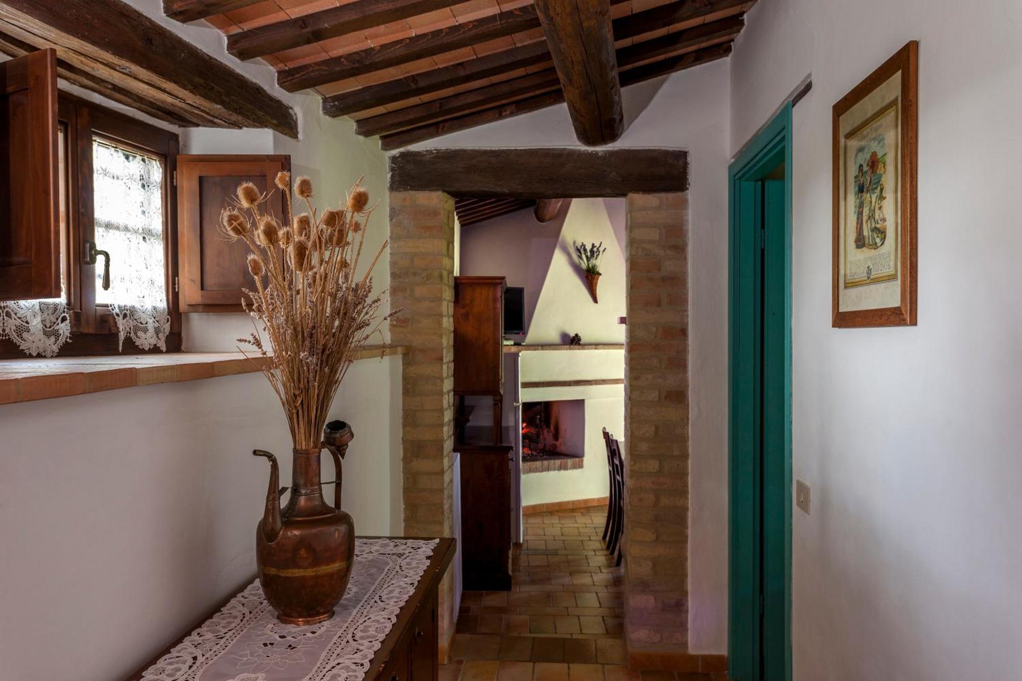 Agriturismo Tre Querce Penna San Giovanni Luaran gambar