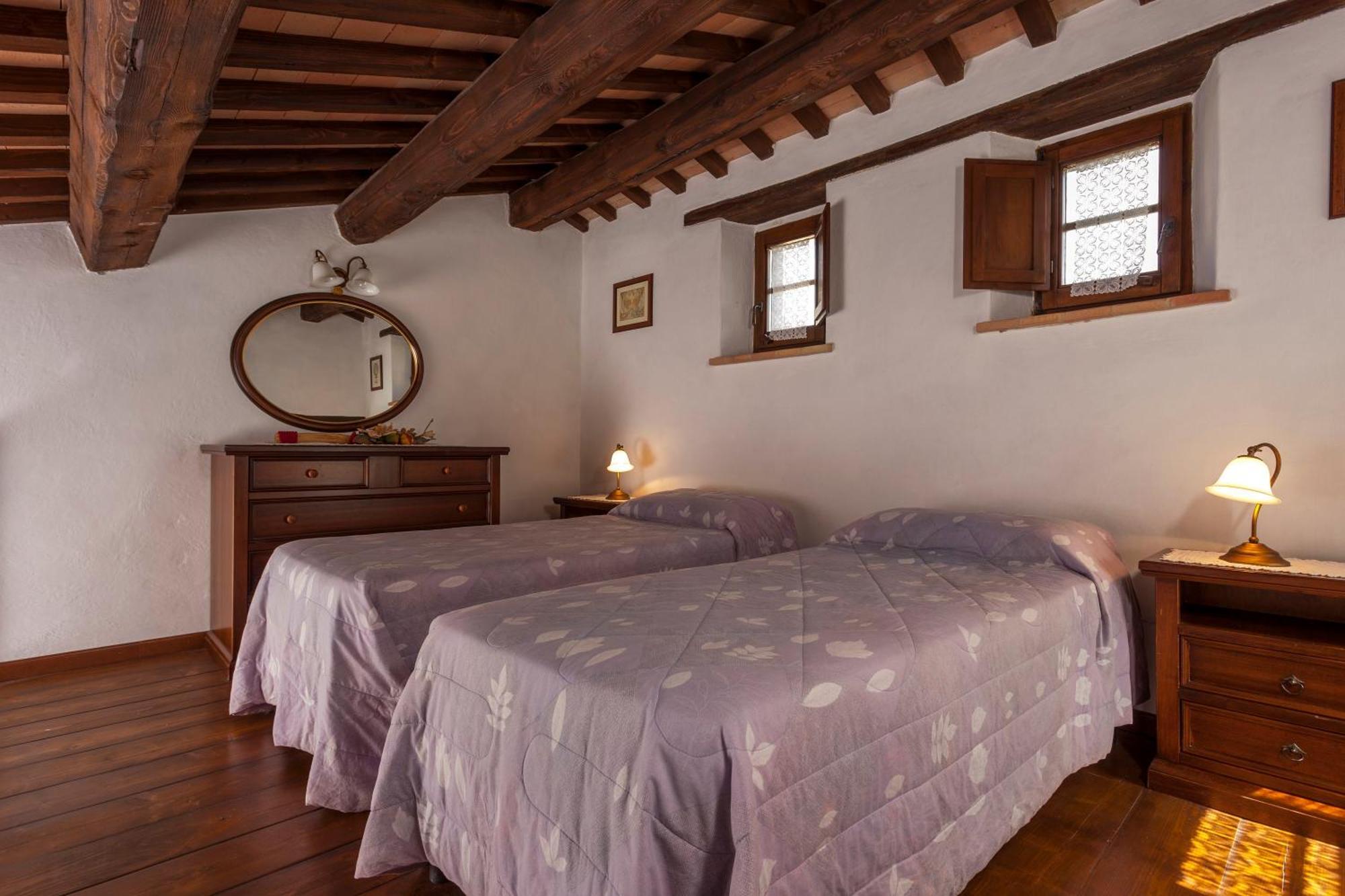 Agriturismo Tre Querce Penna San Giovanni Luaran gambar